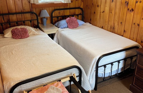 Phippsburg Cottage | Sea Rose Cottage - on Popham Beach!