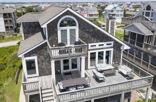 Atlantic Beach House | Seabiscuit