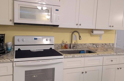 Wilmington Beach Condo | ~ SeaMist Seas ~ Duplex - Pool, Steps to Oceanfront Tiki Bar