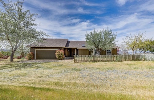 Kelseyville House | Secluded Home in The Heart of Wine Country!
