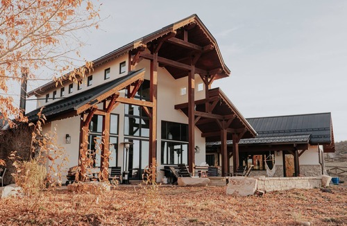 North Snyderville Basin House | Secluded Luxury Ranch Estate on Scenic & Tranquil Acreage