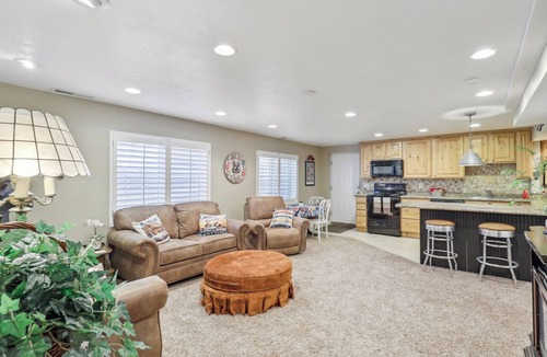American Fork Apartment | Secret Garden Retreat | Private Patio | Kitchen