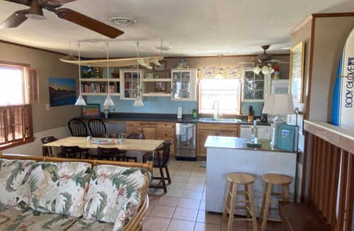 Laughing Gull Cottages Cottage | Semi-Oceanfront cottage, no streets to cross, fantastic location, dogs allowed.