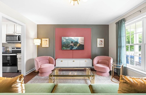 Northwest Raleigh House | Serene 3-bedroom house with AC in charming Raleigh