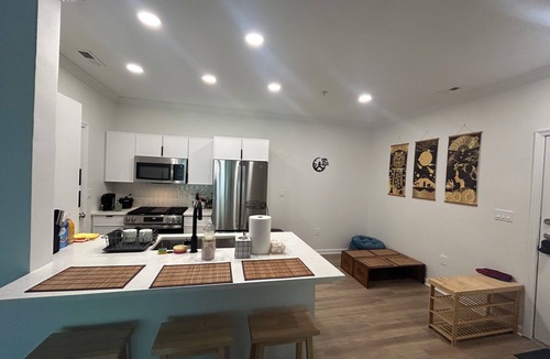 Ashburn Apartment | Serene Modern Retreat: A Minimalist Japanese-Inspired Escape