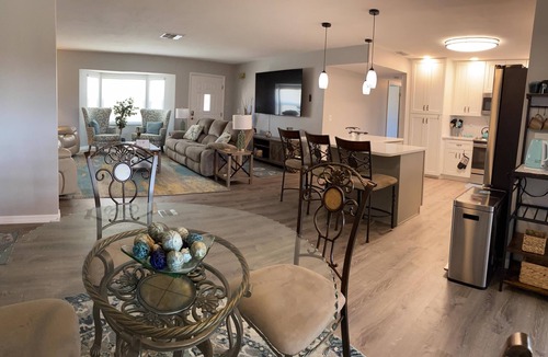 Oakland Hills Villa | Serenity now, full refund*, pool heat, sleeps 8