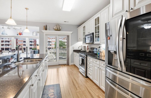 Manteo Condo | Shallowbag Bay, Community Pool/Fitness Center, Unbeatable Views, Elevator