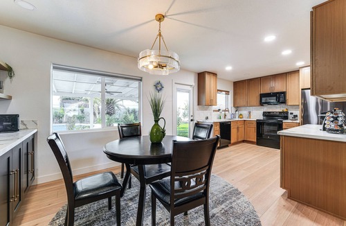 East Morningside Cottage | Shop, Swim & Explore: Updated Phoenix Home!