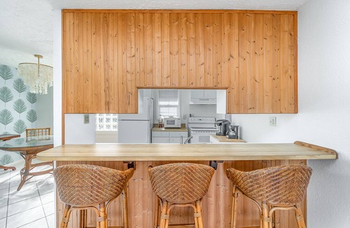 Melbourne Beach Cottage | Shore Break Garage Apartment