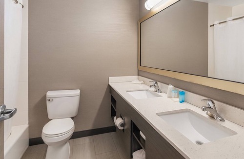 Foxboro Hotel | Short Walk to Gillette Stadium! Offers FREE Breakfast and FREE Parking!