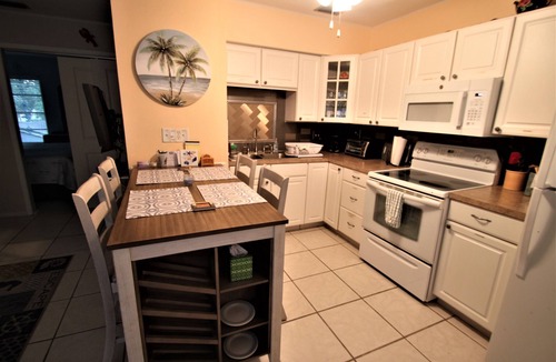 Siesta Key Condo | Siesta Key Couple's Get Away!
