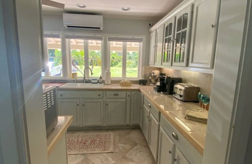 South Sarasota House | Siesta Key Waterfront Estate heated Pool Privacy!