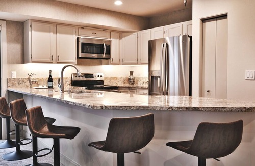 North Park City Condo | Silver Cliff Condo - Steps to PC Skiing and Old Town, Slps up to 10