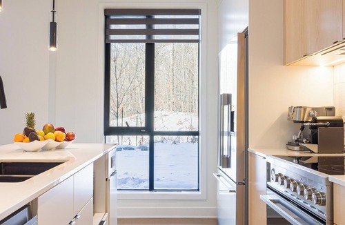 Versant Soleil Apartment | SKåL | Alpine View Near Casino, Village Shuttle, Golf & More