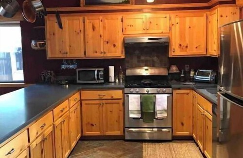 Kachina Village House | Ski Lodge Inspired In The Pines