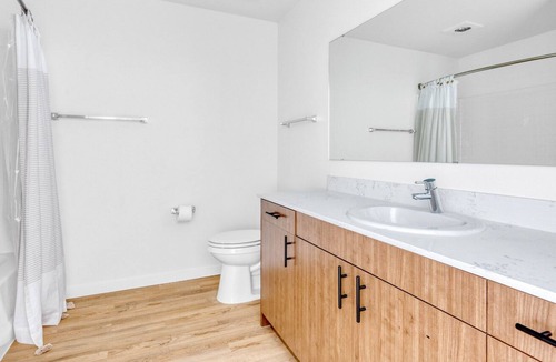 North Beacon Hill Apartment | Sleek Mt Baker 1BR w/ Gym, Rooftop & W/D, near light rail, by Blueground