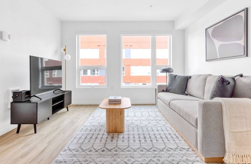 North Beacon Hill Apartment | Sleek Mt Baker 1BR w/ Gym, Rooftop & W/D, near light rail, by Blueground