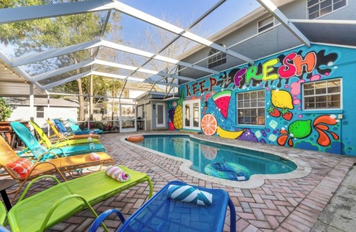 Port Tampa City Villa | Sleeps 25 Heated Pool In+Outdoor Games Theater