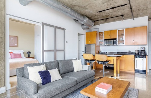 Logan Circle Apartment | Smart Logan Circle 1BR w/W/D, Roof BBQ, walk to Metro, by Blueground