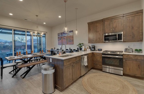 Santa Clara Condo | Snow Canyon Oasis, Ocotillo 42, Large Private Pool and Hot Tub, 2 Firepits, 2 PlayStations