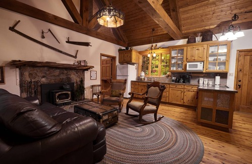 Snowbird Cabin | SnowCapped and SunSplashed In-The-Canyon Retreat: Cabin Home with Hot Tub