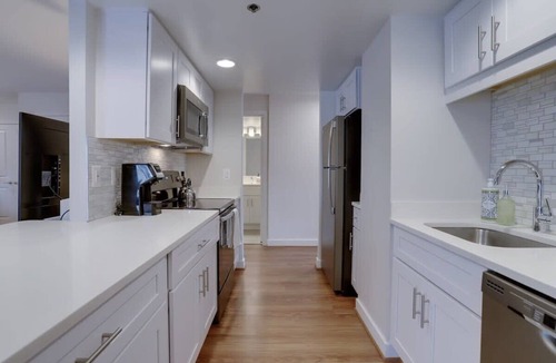 Ballston Apartment | Sojourn | Randolph Towers