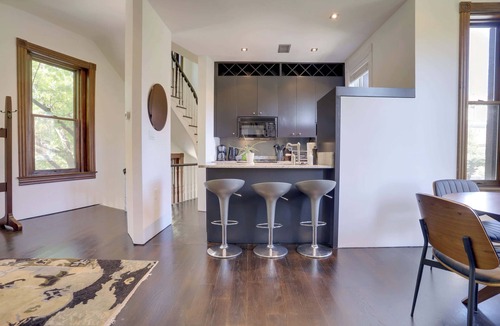 Dupont Circle House | Sojourn's Contemporary Art Gallery Residence