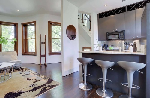 Dupont Circle House | Sojourn's Contemporary Art Gallery Residence