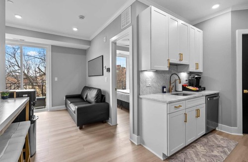 Trinidad Hotel | Sophisticated 4BR/3BA ResidenceOnFloridaAve+Parkng