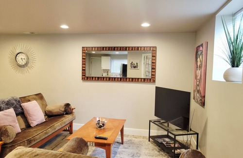 Mount Baker House | Spacious 2 bedroom unit in the heart of Seattle