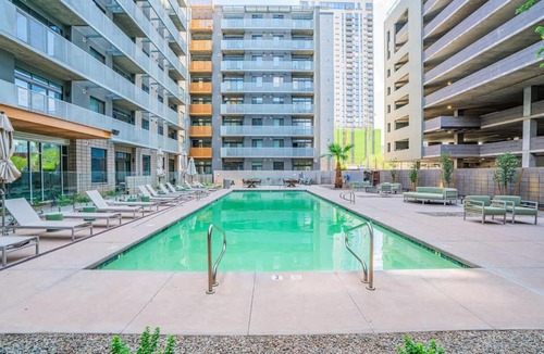 Evans Churchill Apartment | Spacious 2BD Urban Oasis Pool Gym Free Parking