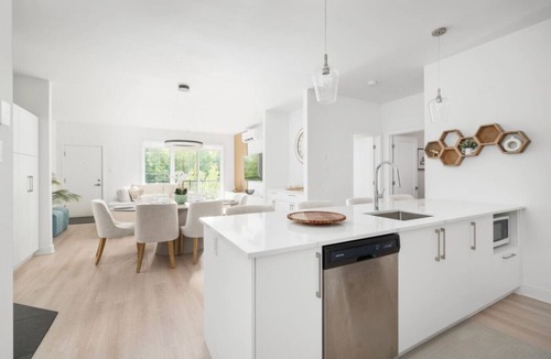 Mirabel Apartment | Spacious 3BR Condo – Stylish & Comfortable