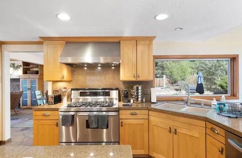 Fort Valley House | Spacious 5-bedroom house with mountain view charming Flagstaff