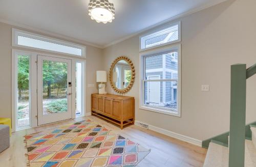 Muskegon House | Spacious Cottage on Lake Michigan: Stunning Views!