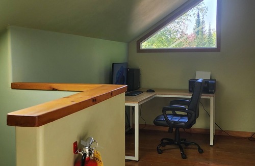 Tiny Cottage | Spacious -Custom Build Lakehouse-strtt-2025-158