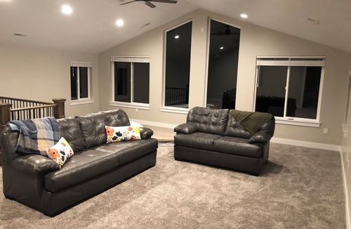 Marysvale Cabin | Spacious Riverfront Cabin in Beautiful Marysvale
