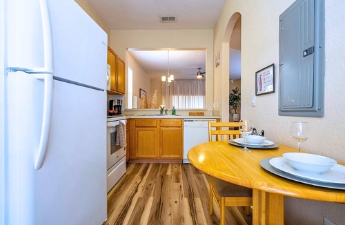 Regal Palms Villa | Spacious Townhome Near Disney, Free Parking