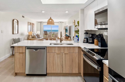 Cocoa Beach House | Spanish Main - Cocoa Beach Oceanfront Condos near Port Canaveral