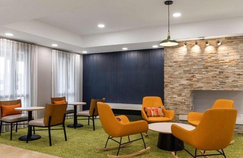 Salt Lake City Hotel | Spark by Hilton Salt Lake City Airport