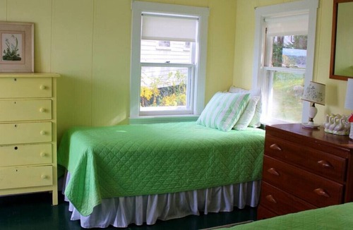Isle of Springs Cottage | Spectacular Sunrises & Sunsets from this Maine Cottage