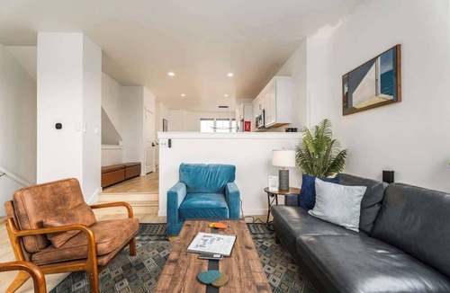 West Valley Condo | #StayInMyDistrict West Boise Spacious ExecutiveTownhome