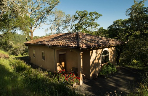 Santa Rosa Cottage | Steelhead Creek Vineyards Garden Casita