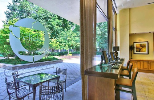 Aurora Highlands Apartment | Steps from Metro & Pentagon City Mall