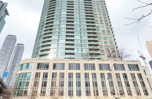 Downtown Toronto Condo | Steps to Everything: Prime Downtown Toronto 2BR/2BA with Included Parking