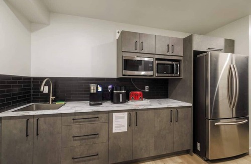 Riviere-du-Loup Regional County Municipality Apartment | Studio Vue fleuve-210