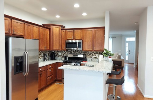Stafford House | Stunning 2400 Sqft. 4 BR, 3.5 BT in the most convenient location to Quantico