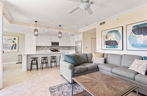 Lakewood Ranch Condo | Stunning 2BR/2BA Unit overlooking the scenic Lakewood National Golf Course