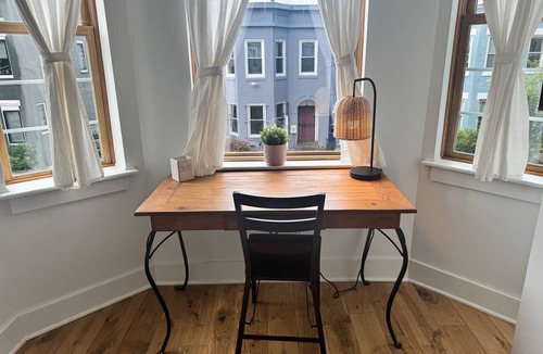 Shaw Condo | Stunning central 3Br/3ba with parking and deck