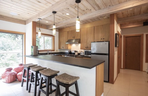 Summerhome Park House | Stunning Modern Home in Sunny Location Close to Beach Access