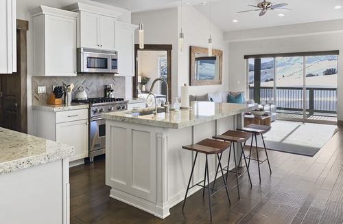Park City House | Stunning Townhome with Beautiful Views and Hot Tub! Park City Ski Getaway